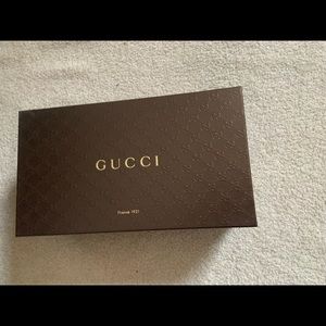 Empty Men’s Authentic Gucci Shoe Box
